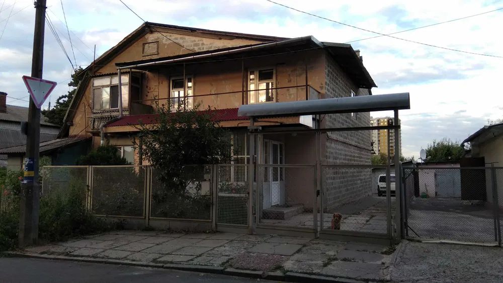 Продаж будинку. Київ. Київська область-1