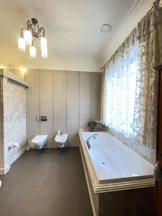 Продаж будинку. Київ. Київська область-9